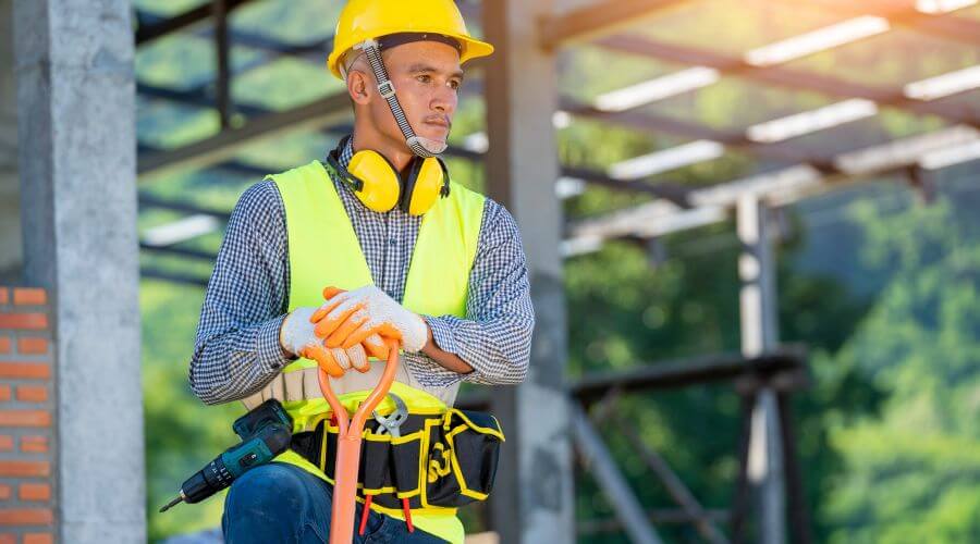 Professional gutter cleaning in Twain, CA